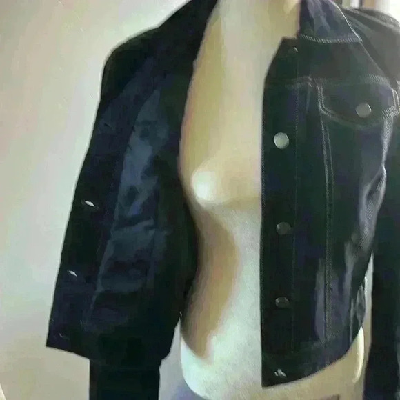 ISAAC Mizrahi blue leather appears to be a dark suede no sign of heavy wear - Picture 2 of 9